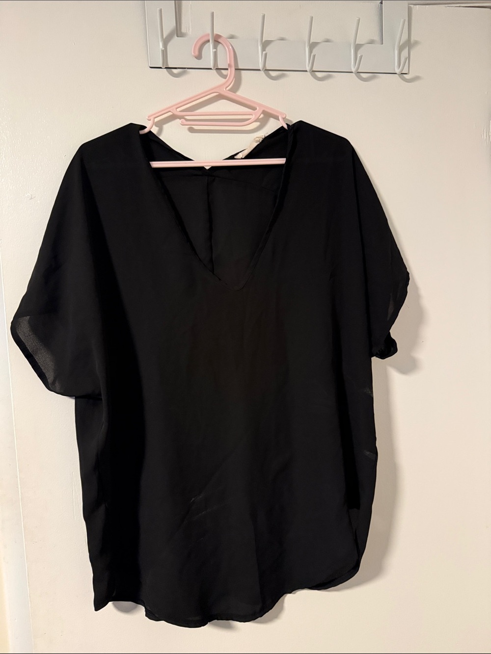 Lush Black V-Neck Dolman Sleeve Tunic